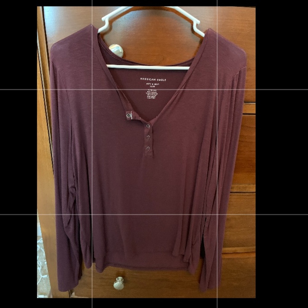 American Eagle Tee